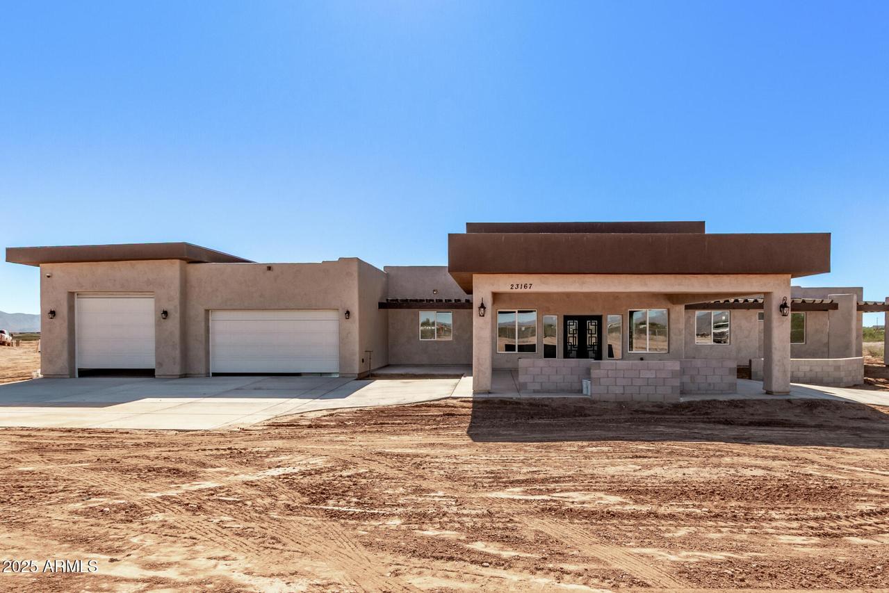 23167 W Montgomery Rd., Wittmann, AZ 85361