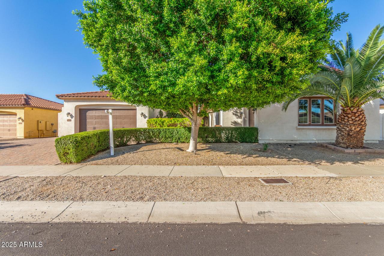 7556 W Crystal Rd., Glendale, AZ 85308