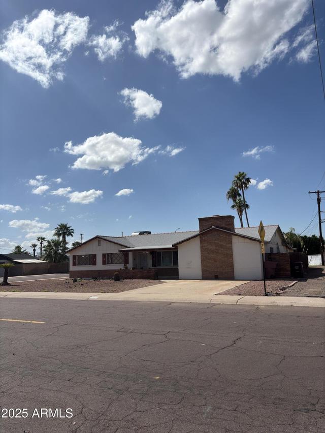 802 N 74th St., Scottsdale, AZ 85257