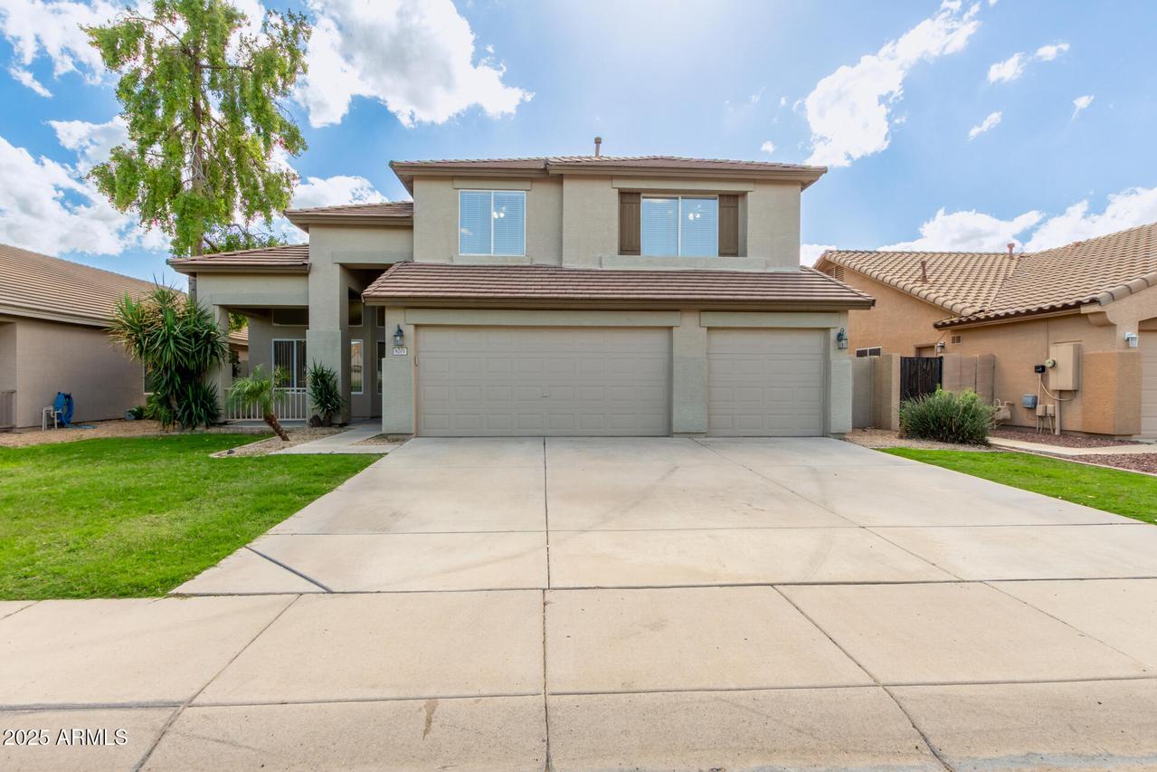 8201 W Adam Ave., Peoria, AZ 85382