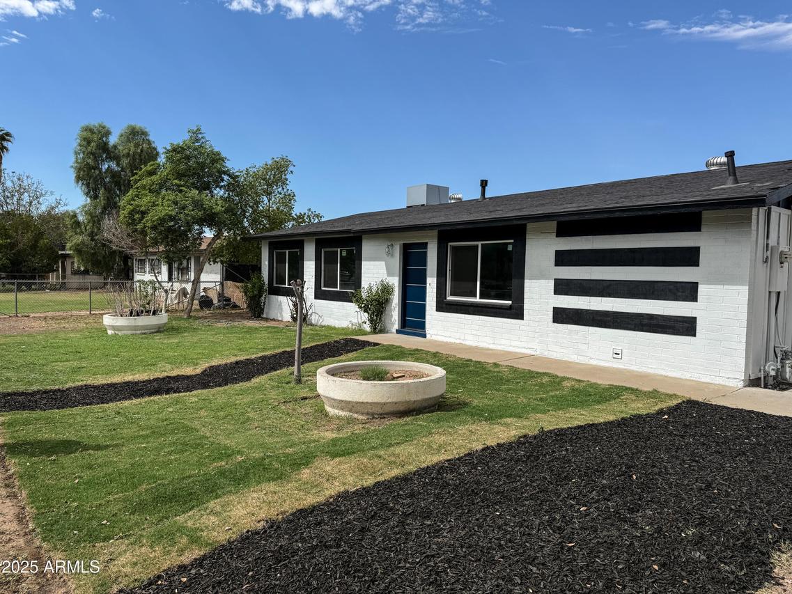8606 W Van Buren St., Tolleson, AZ 85353