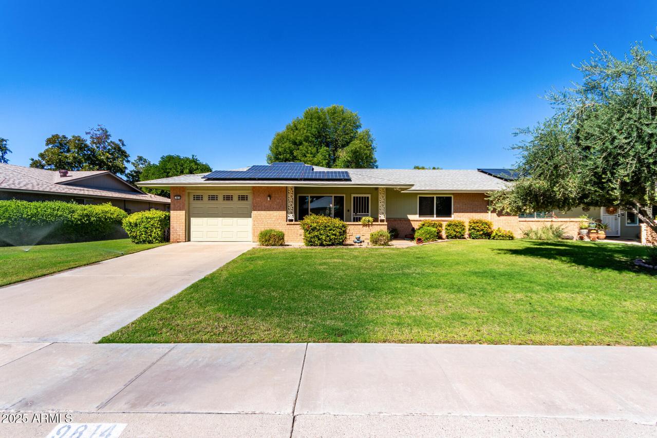 9814 W Gulf Hills Dr., Sun City, AZ 85351