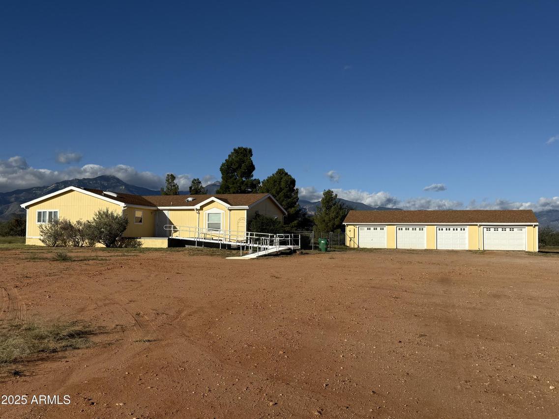 6226 S Ranch Rd., Hereford, AZ 85615