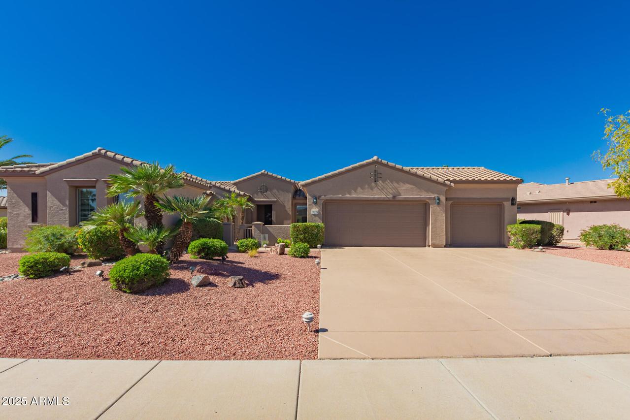 20754 N Canyon Whisper Dr., Surprise, AZ 85387