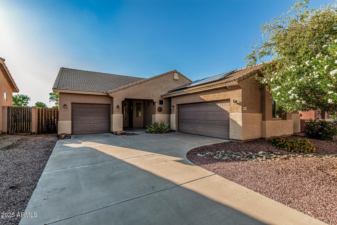 8010 S 15th Way, Phoenix, AZ 85042