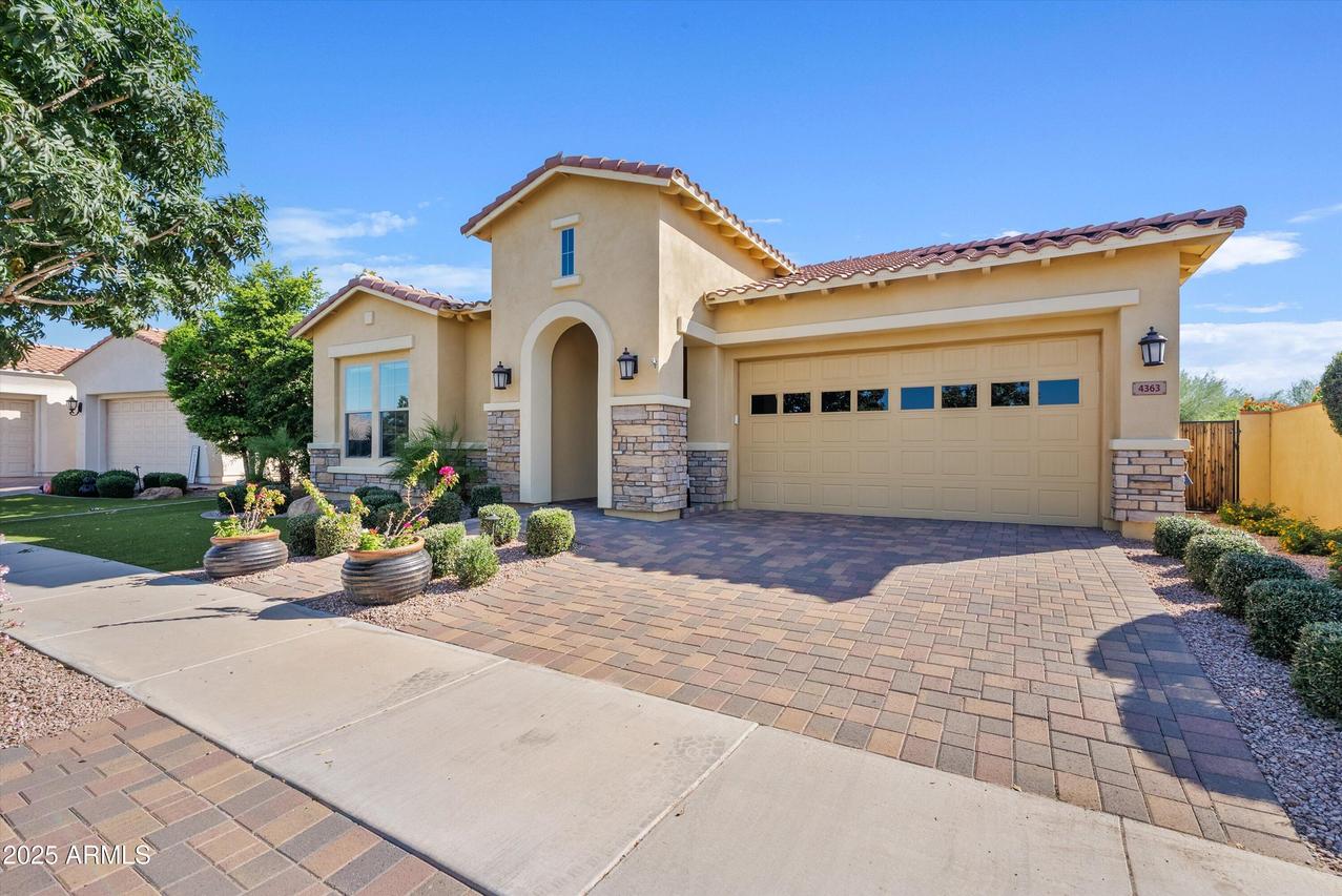 4363 S Binary Cir., Mesa, AZ 85212