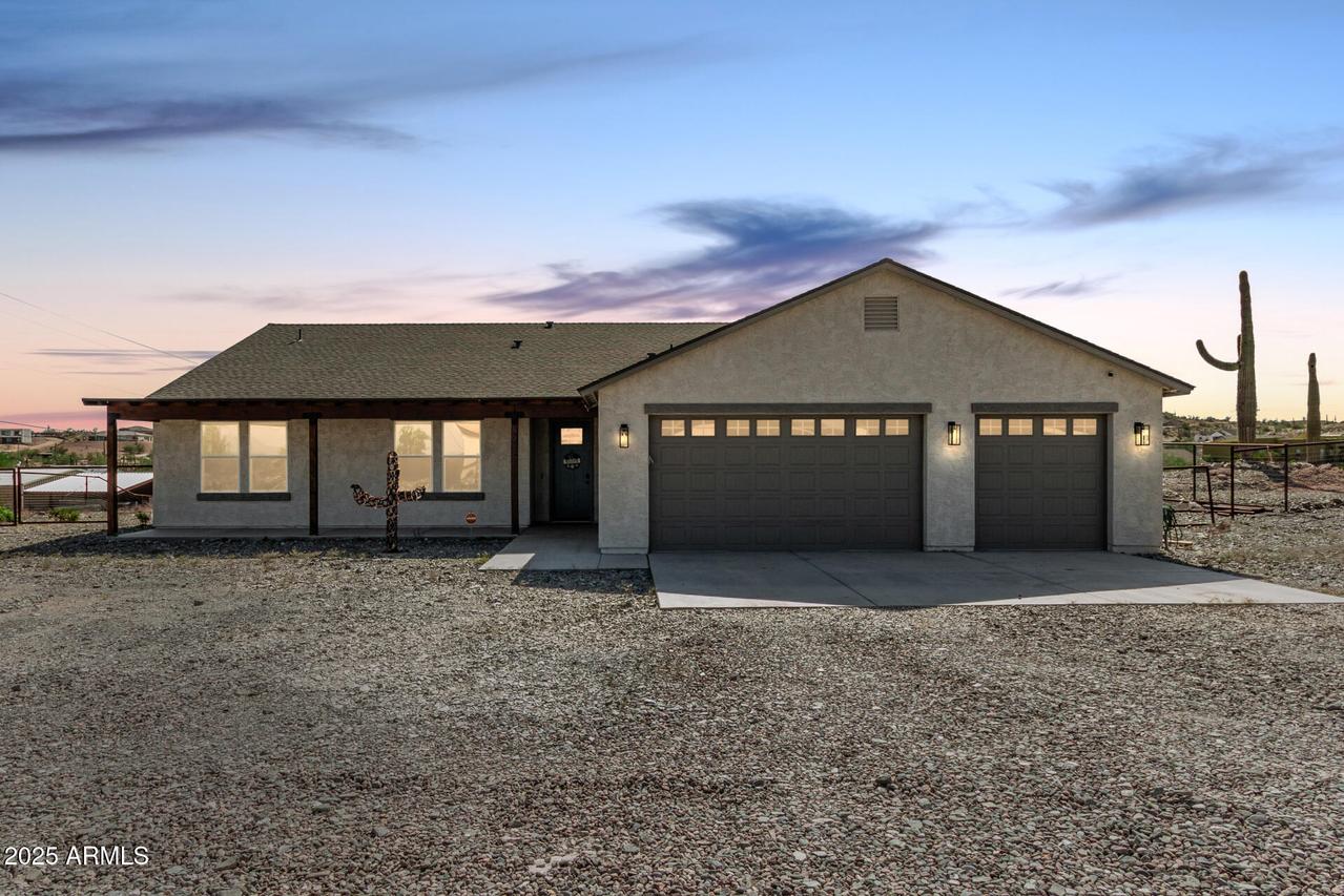 3925 W Moon Dust Tr., San Tan Valley, AZ 85144