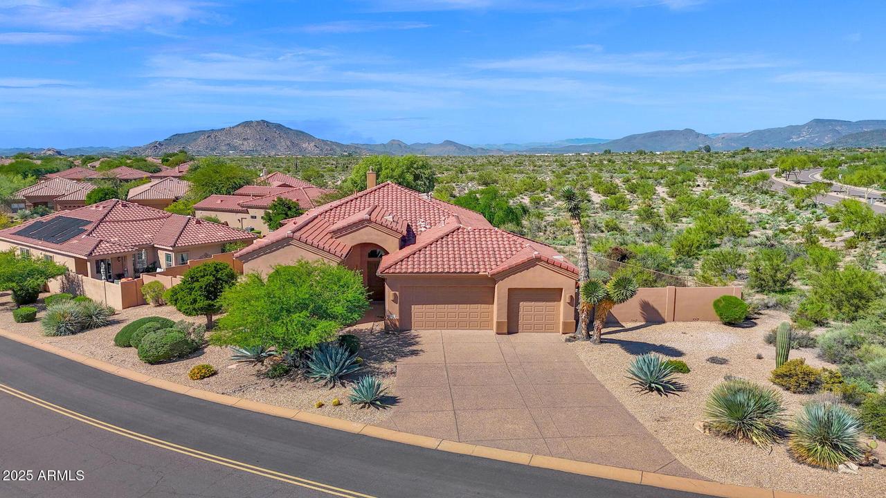 9532 E Whitewing Dr., Scottsdale, AZ 85262