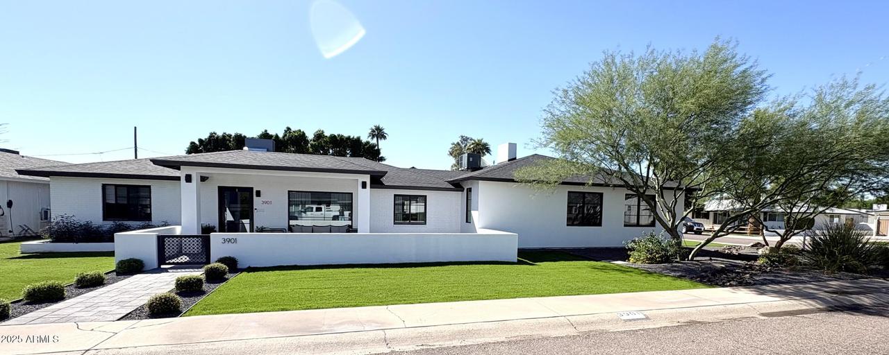 3901 E Weldon Ave., Phoenix, AZ 85018