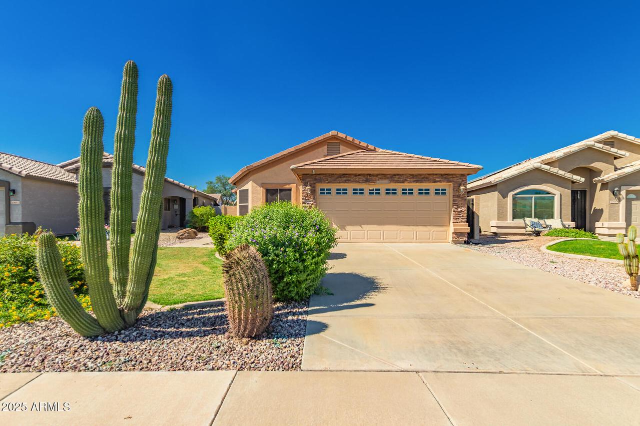 40864 N Cambria Ln., San Tan Valley, AZ 85140