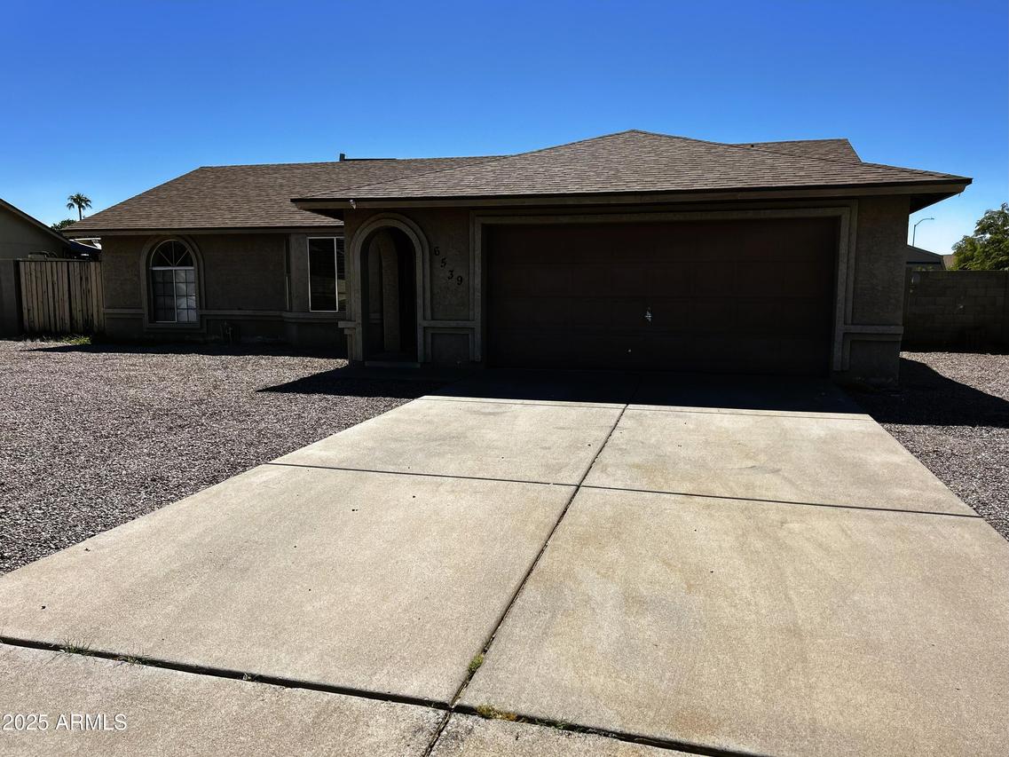 6539 E Ingram St., Mesa, AZ 85205