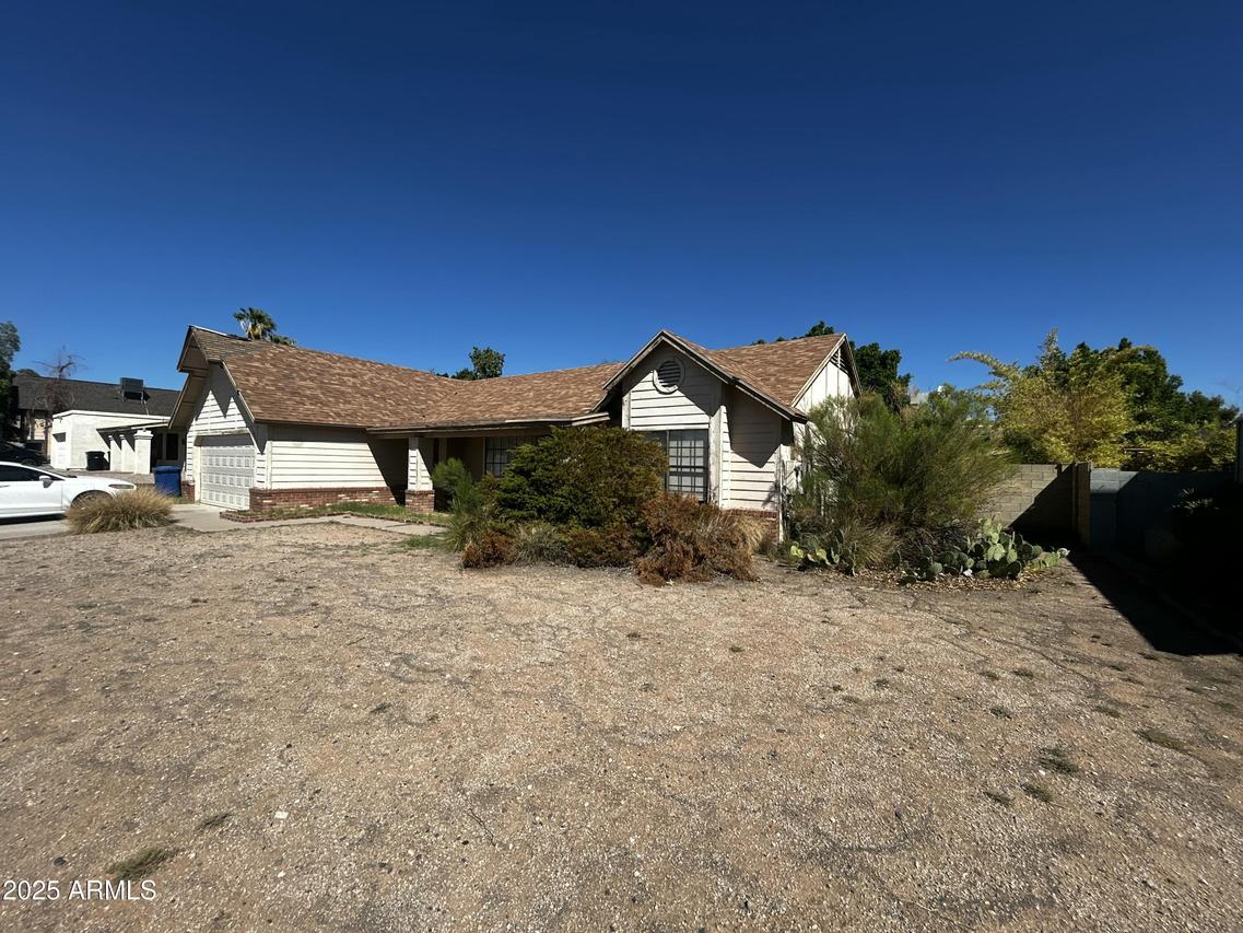 1815 N 66th St., Mesa, AZ 85205