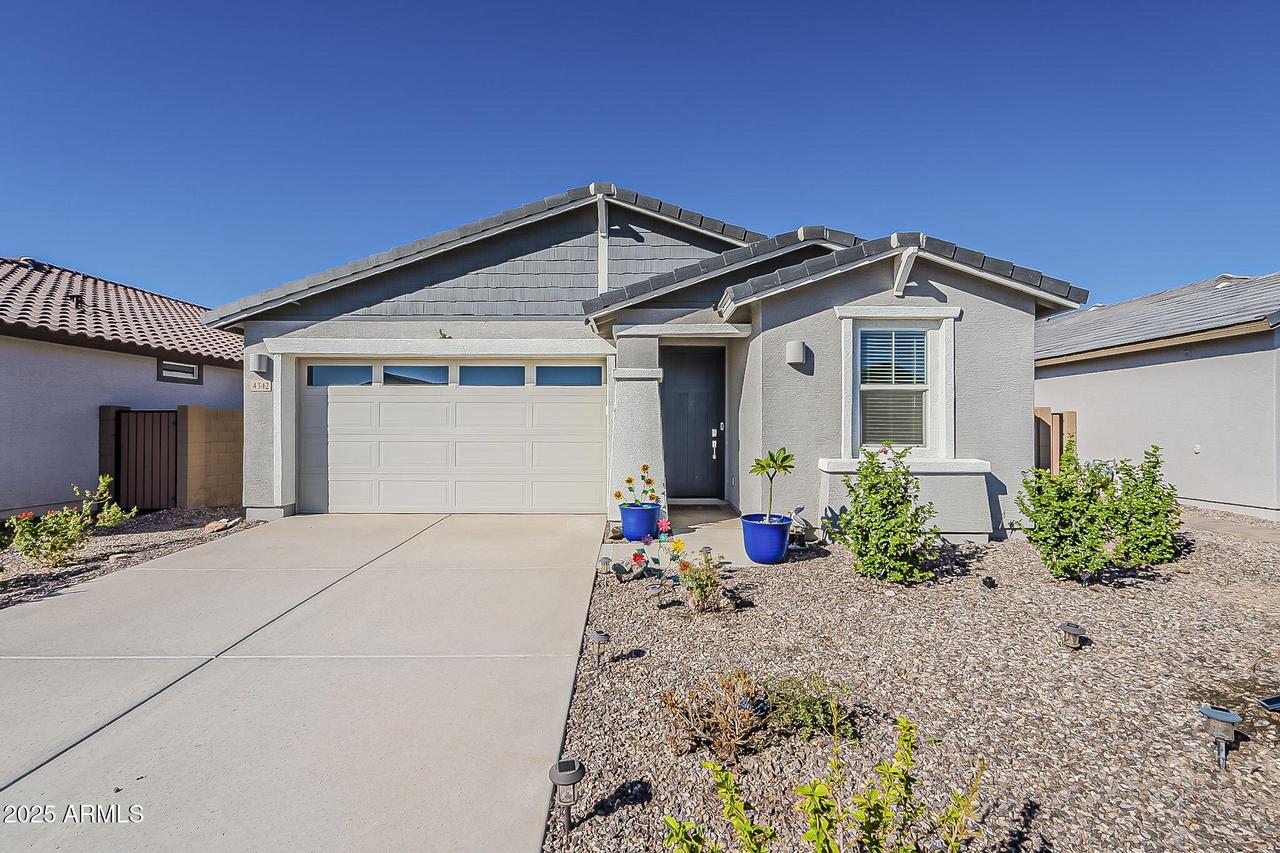 4342 E Enmark Dr., San Tan Valley, AZ 85143