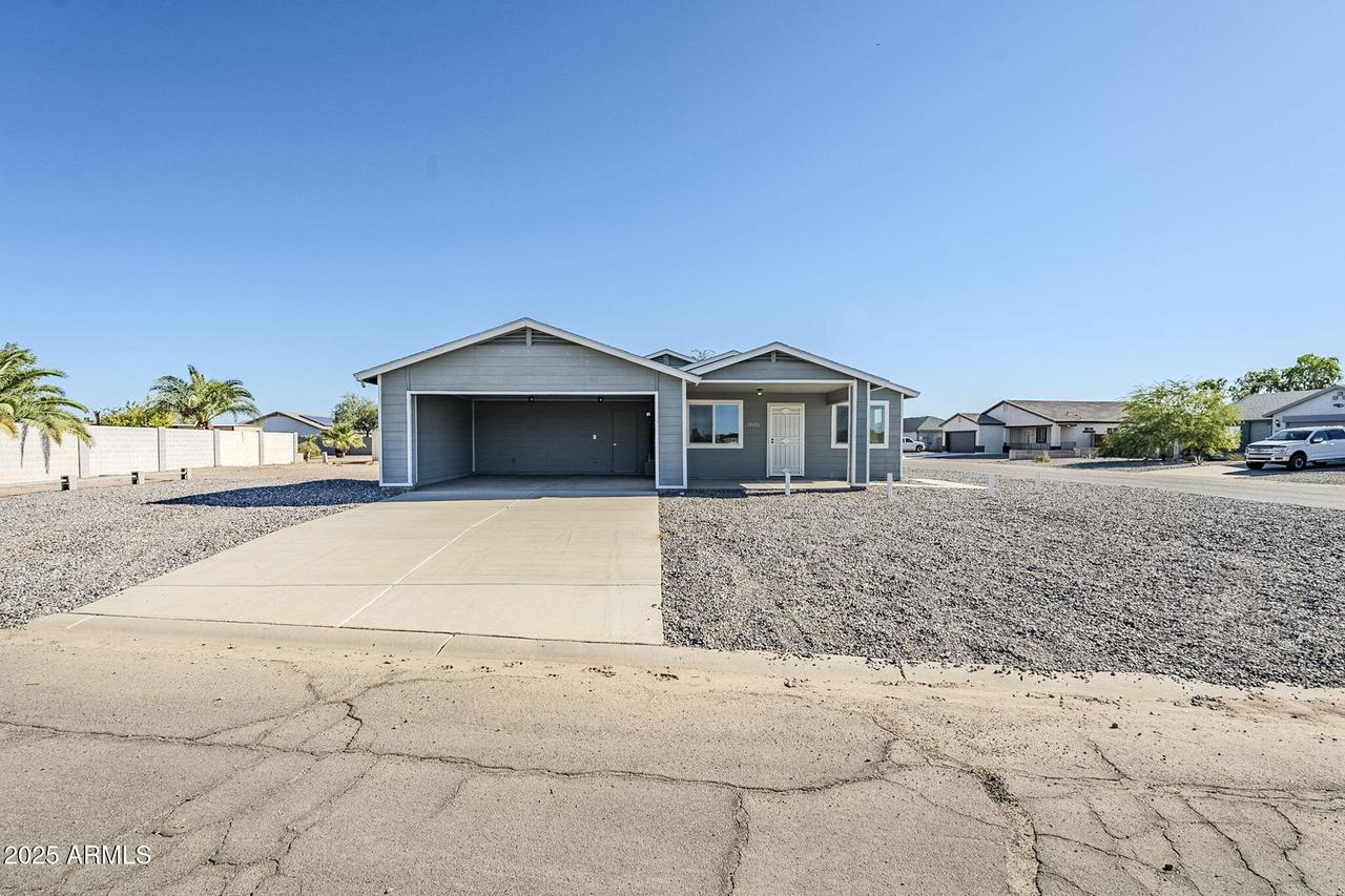 10426 W Grayback Dr., Arizona City, AZ 85123