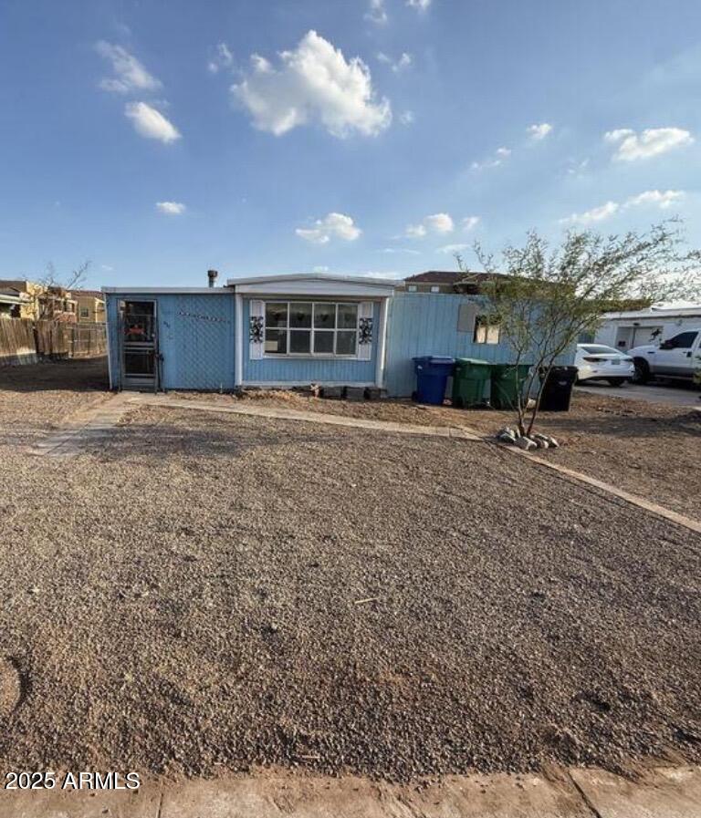 427 E Kenwood St., Mesa, AZ 85203