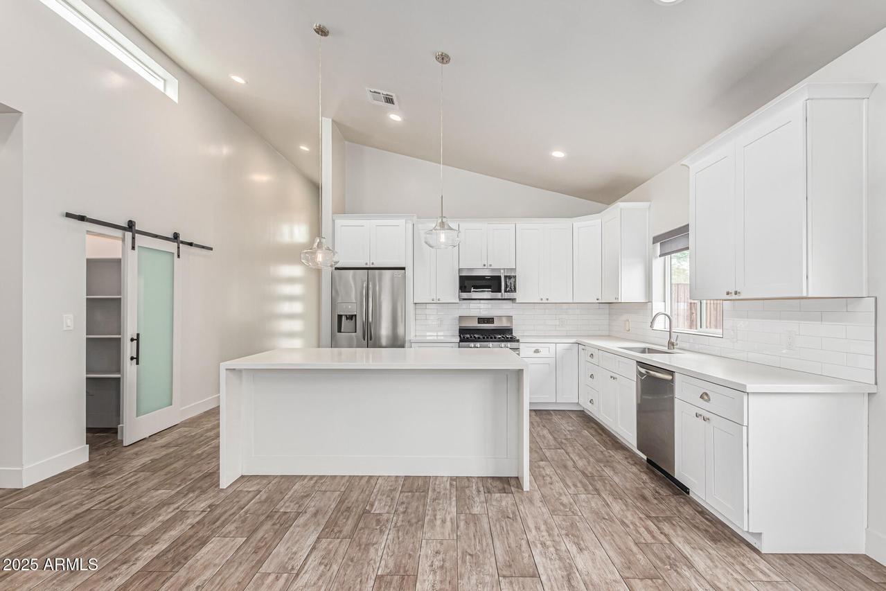 1005 E Weldon Ave., Phoenix, AZ 85014