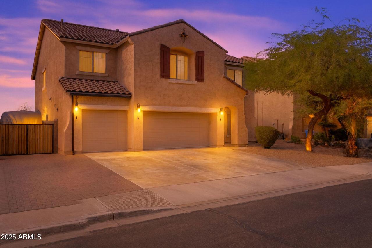 806 S 118th Ln., Avondale, AZ 85323