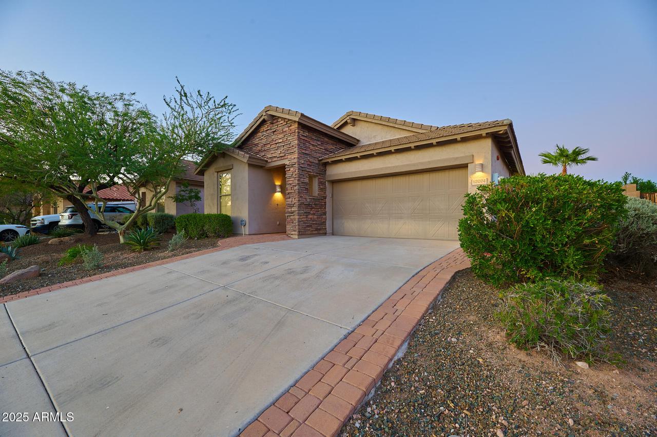 12074 W Dove Wing Way, Peoria, AZ 85383