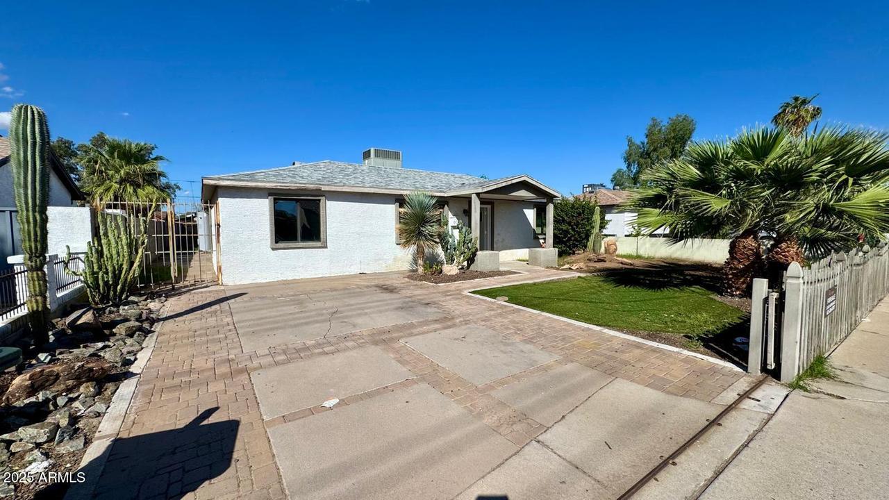 3010 W Northern Ave., Phoenix, AZ 85051