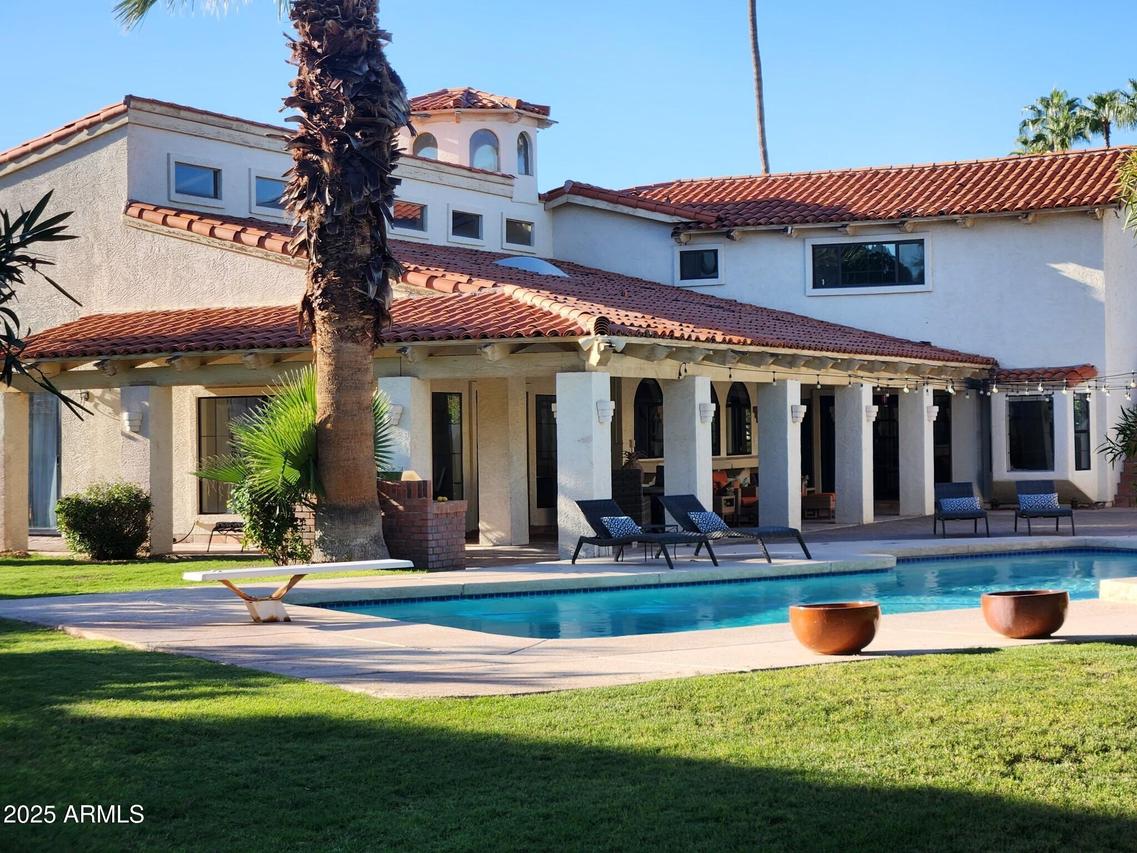 8915 N Invergordon Rd., Paradise Valley, AZ 85253