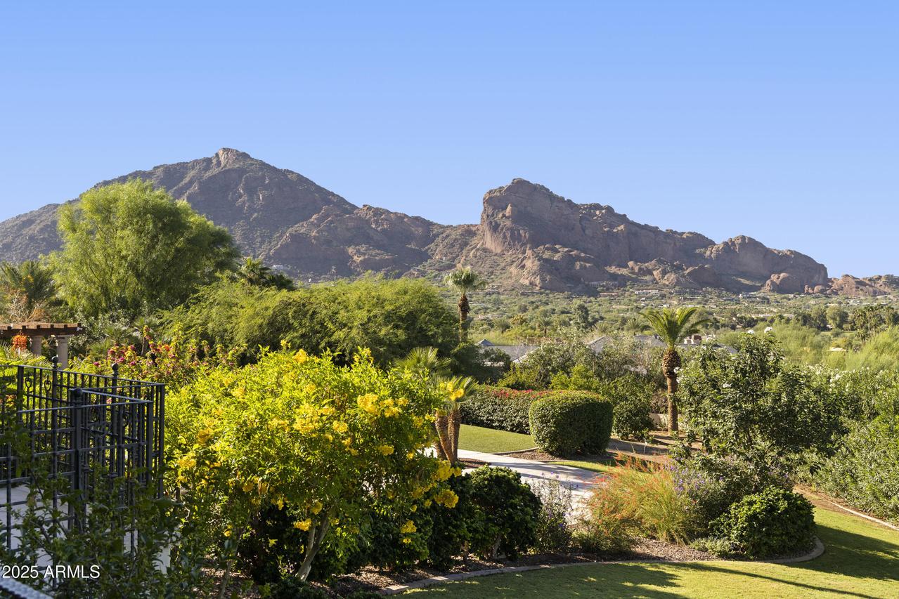 5221 E Arroyo Rd., Paradise Valley, AZ 85253