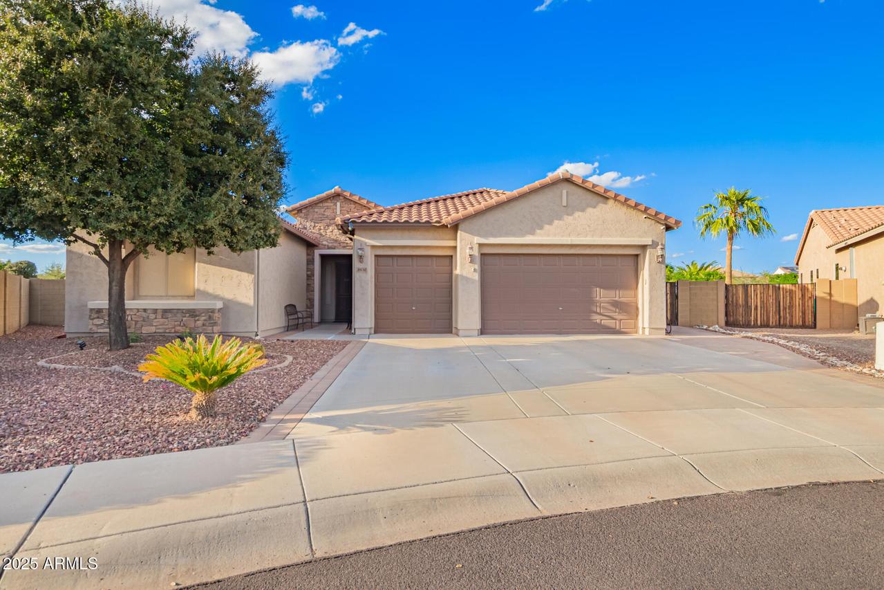 8430 N 181st Dr., Waddell, AZ 85355