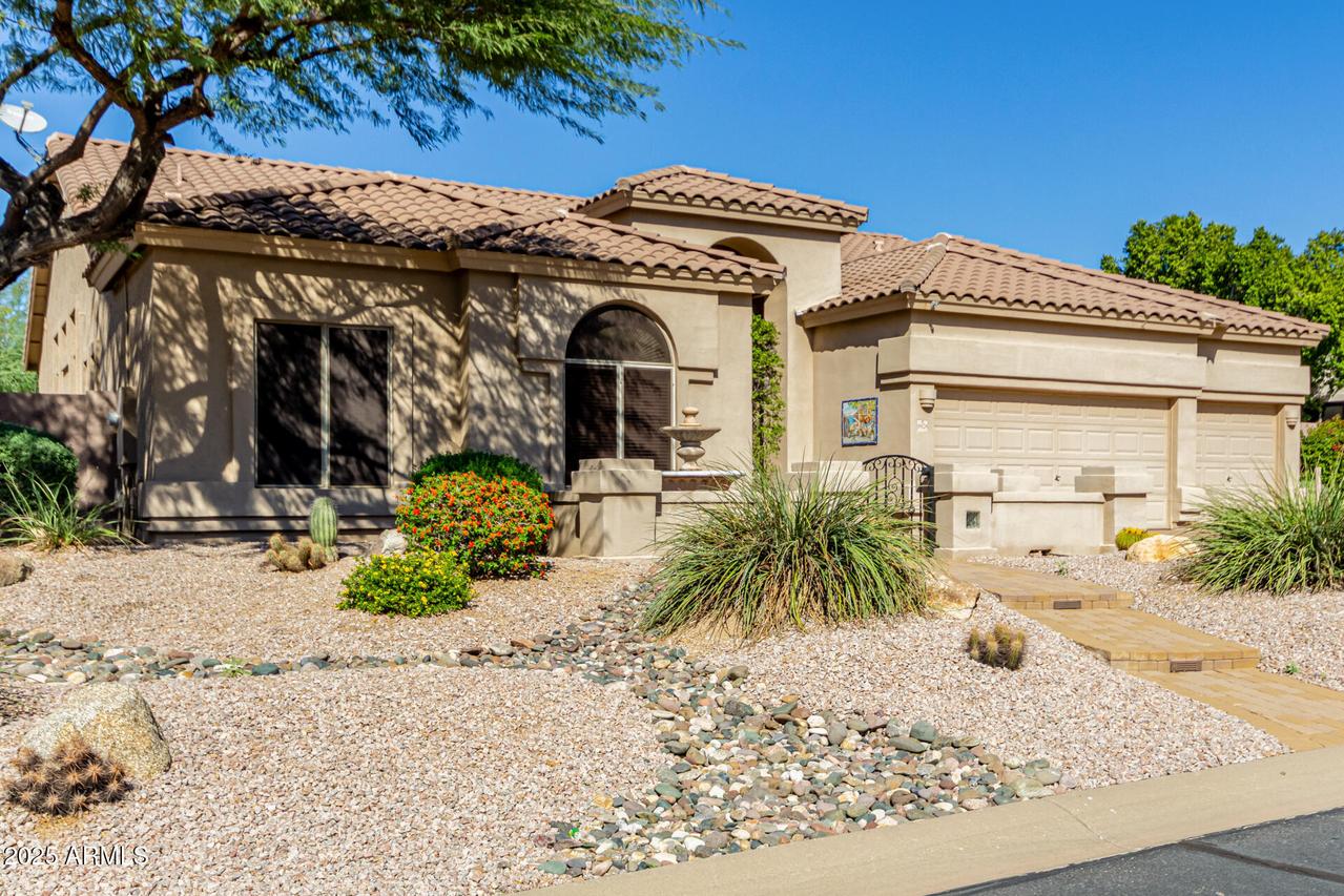 6928 E Trailridge Cir., Mesa, AZ 85207