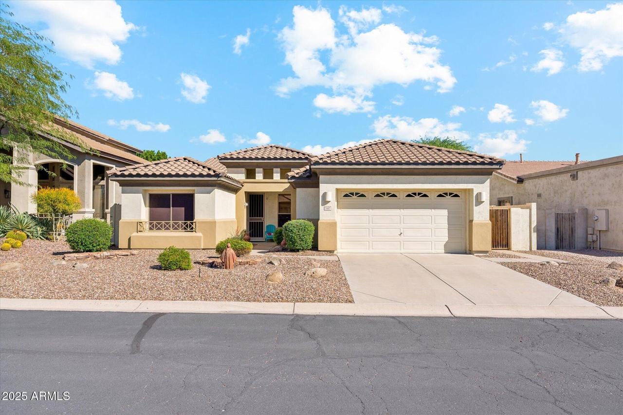 7447 E Norwood St., Mesa, AZ 85207
