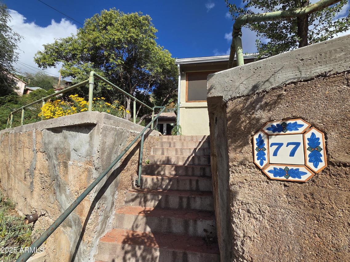 77 Shearer Ave., Bisbee, AZ 85603