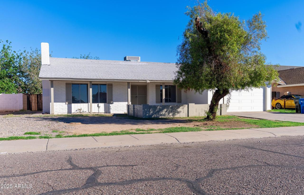 6620 W Wolf St., Phoenix, AZ 85033