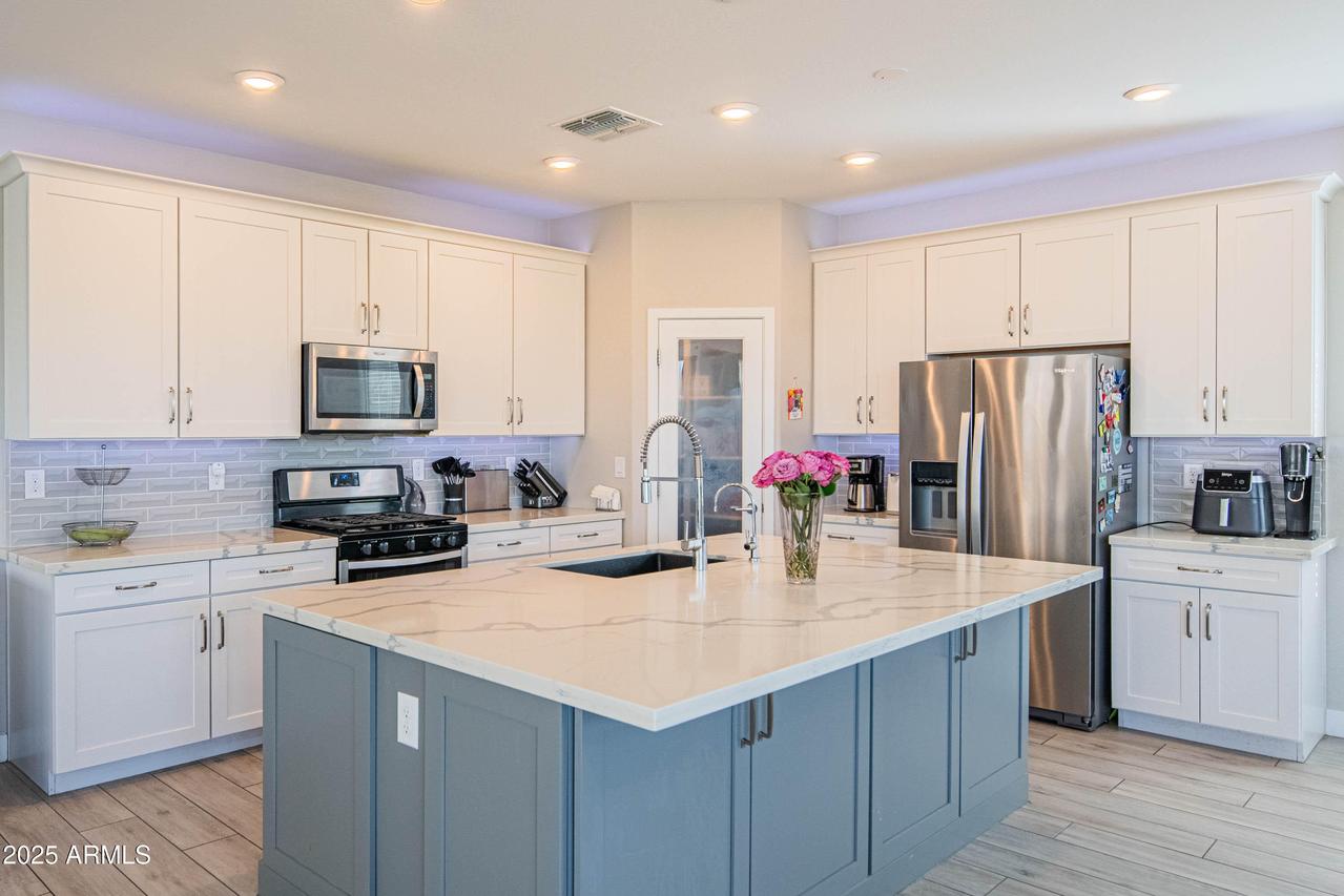 11466 S 176th Dr., Goodyear, AZ 85338