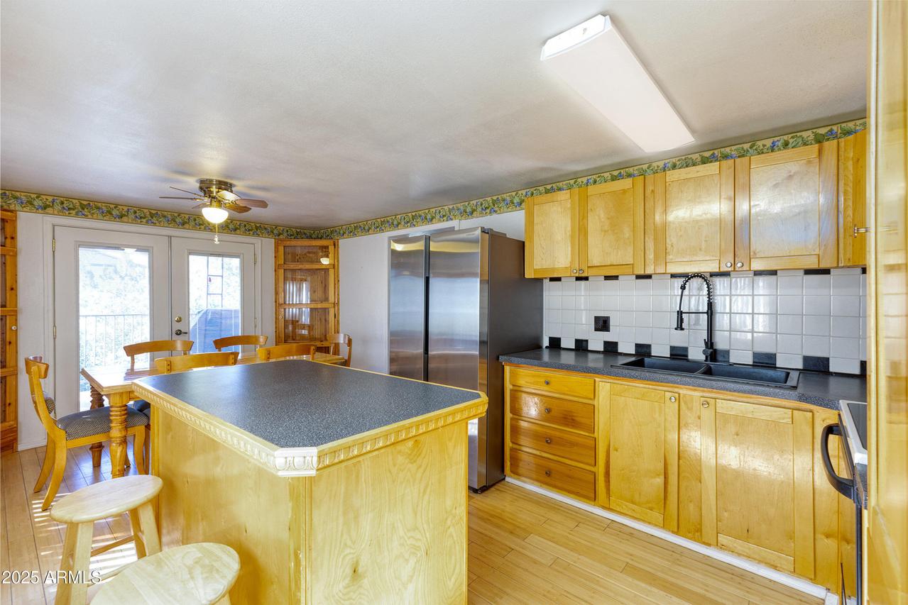 1987 Stagg Run, Overgaard, AZ 85933