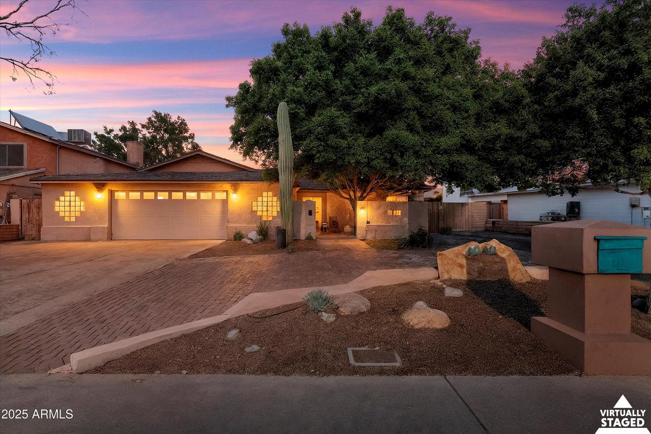 14043 N 26th Ave., Phoenix, AZ 85023