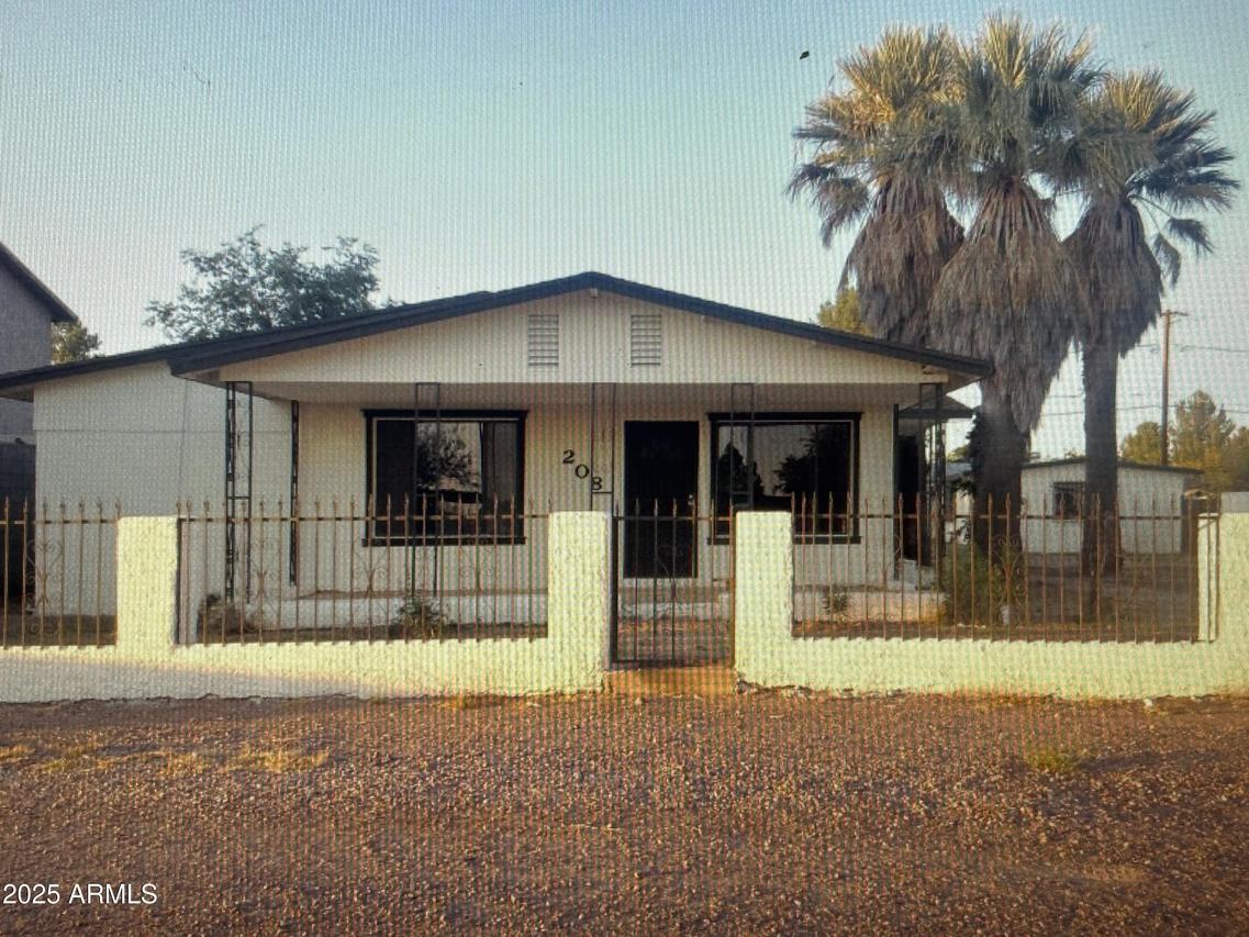 208 W Pirtle Ave., Pirtleville, AZ 85626