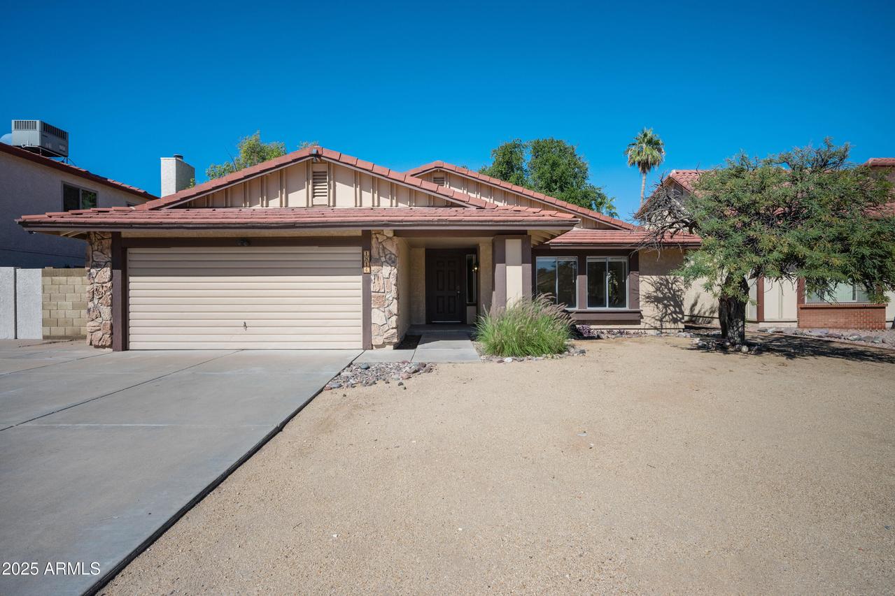 1814 E Crocus Dr., Phoenix, AZ 85022