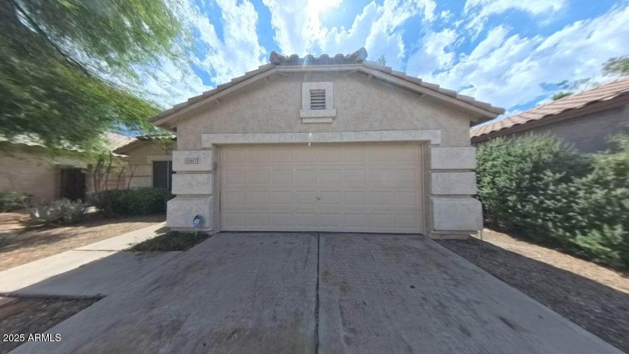 10917 W Almeria Rd., Avondale, AZ 85392