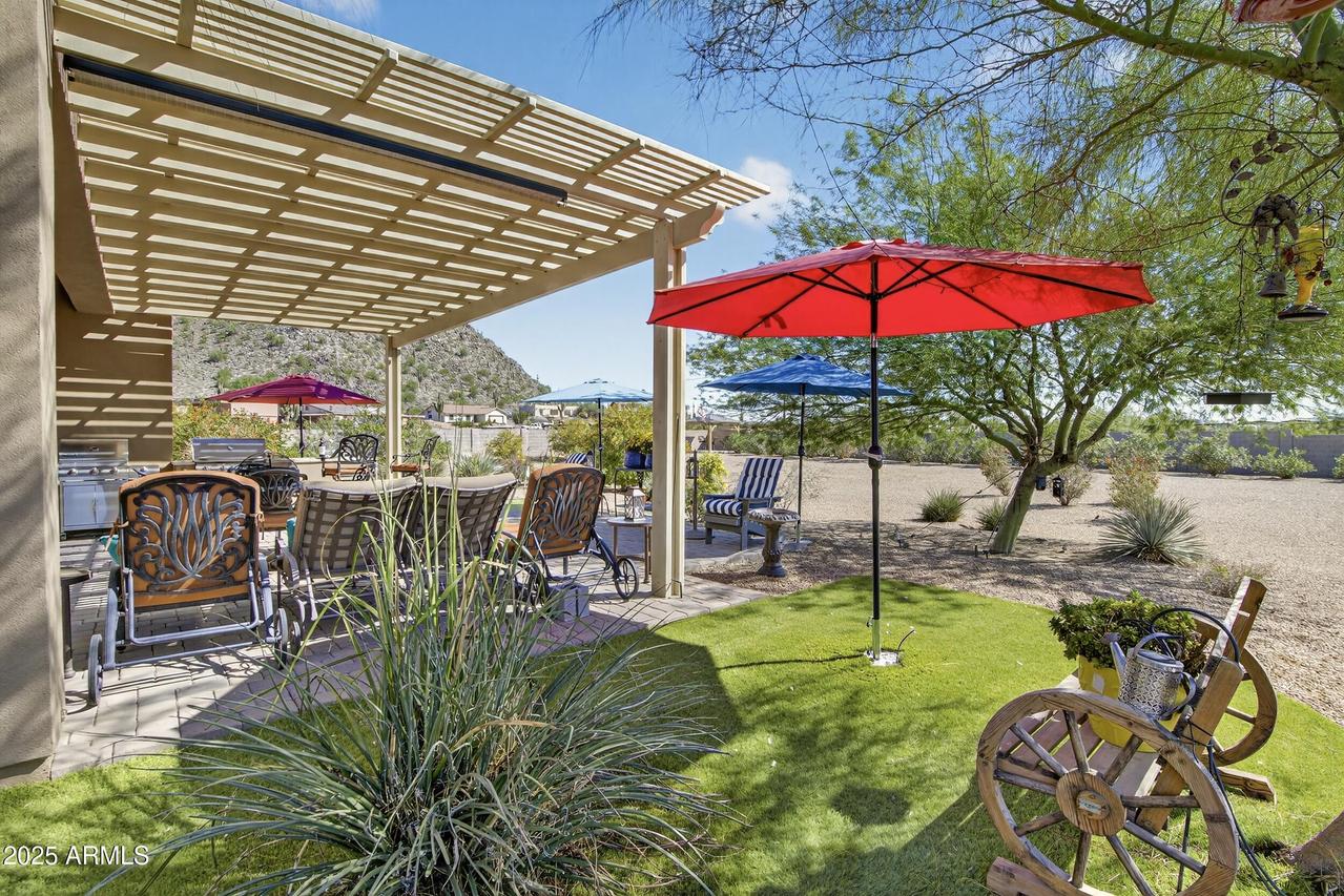 1913 W Laurie Ln., San Tan Valley, AZ 85144