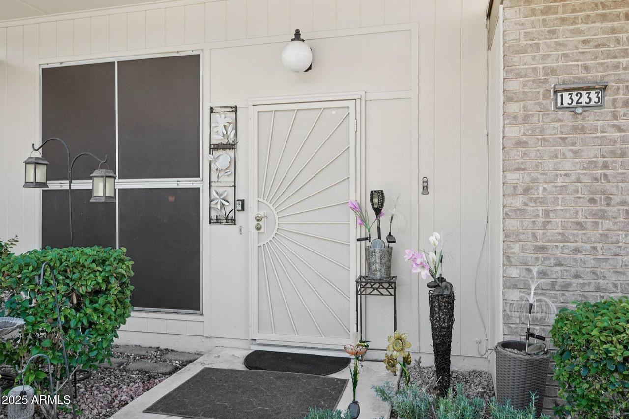 13233 N 99th Dr., Sun City, AZ 85351