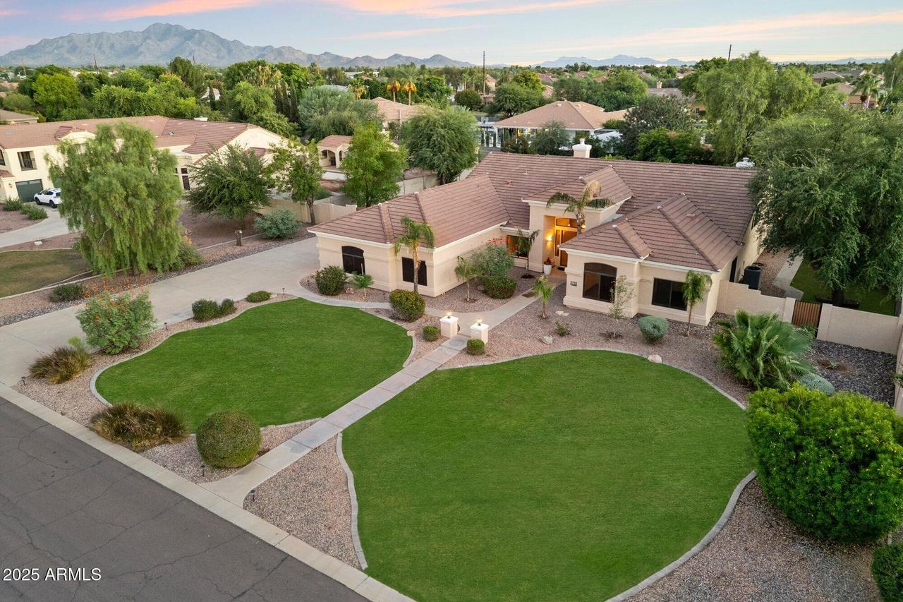 2733 E Scorpio Pl., Chandler, AZ 85249