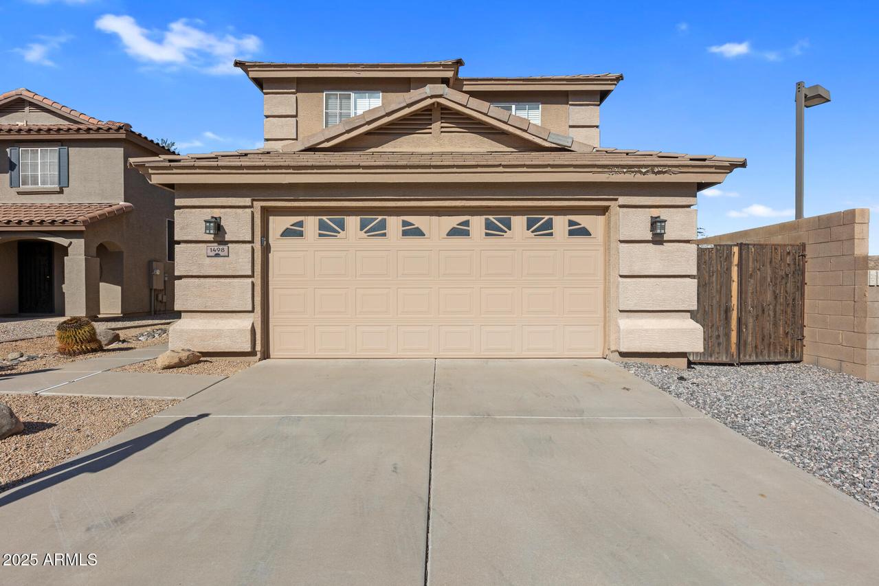 1498 E Rosebud Dr., San Tan Valley, AZ 85143