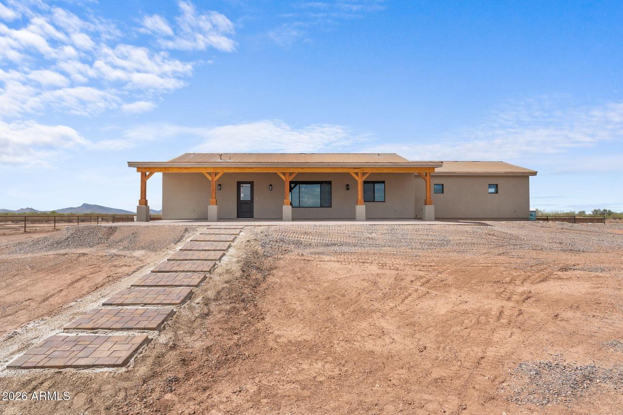 47530 W Ray St., Aguila, AZ 85320