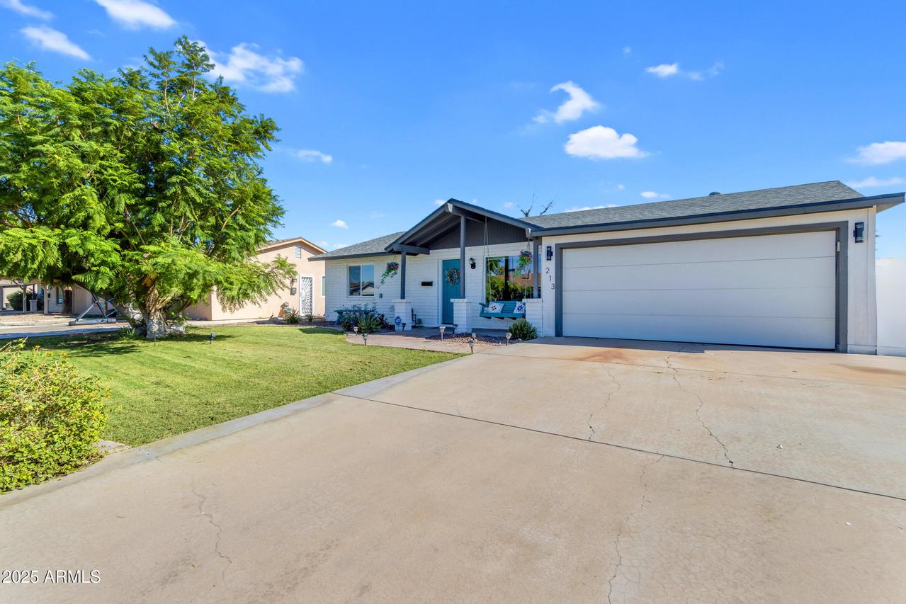 213 E Oxford Dr., Tempe, AZ 85283