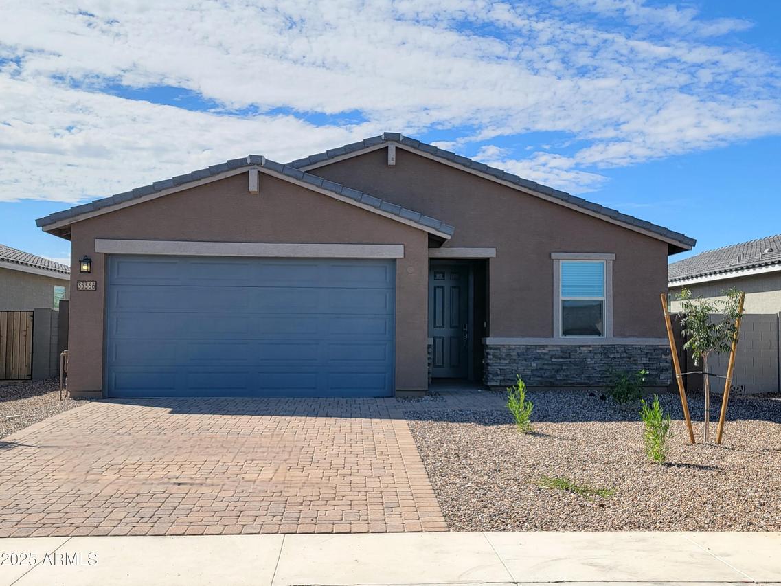 35366 N Flora Way, San Tan Valley, AZ 85144