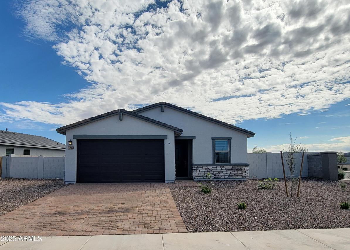 4235 W Monika Ln., San Tan Valley, AZ 85144