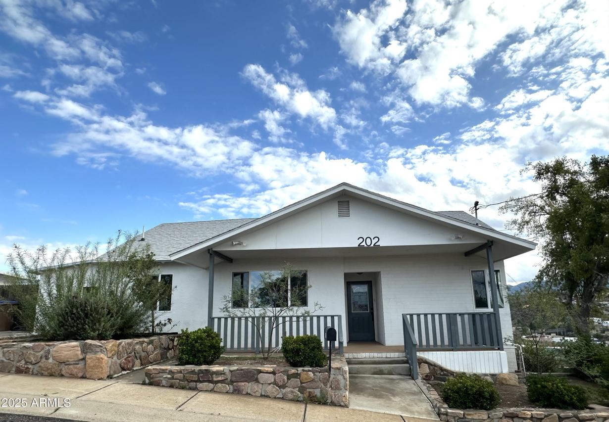 202 E Mesa St., Globe, AZ 85501