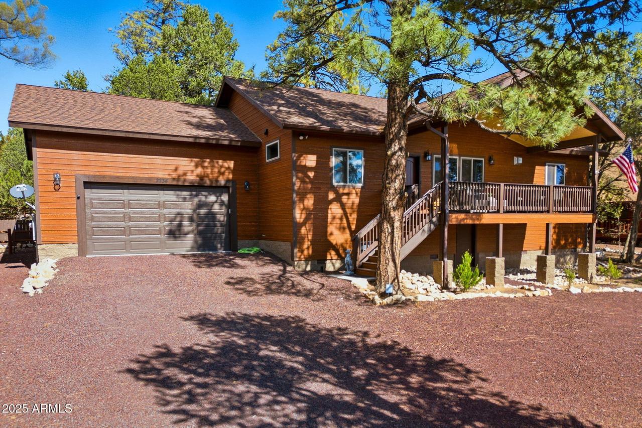 2234 Fairway Dr., Overgaard, AZ 85933
