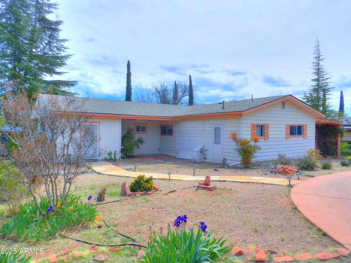 240 Stardust Ln., Sedona, AZ 86336