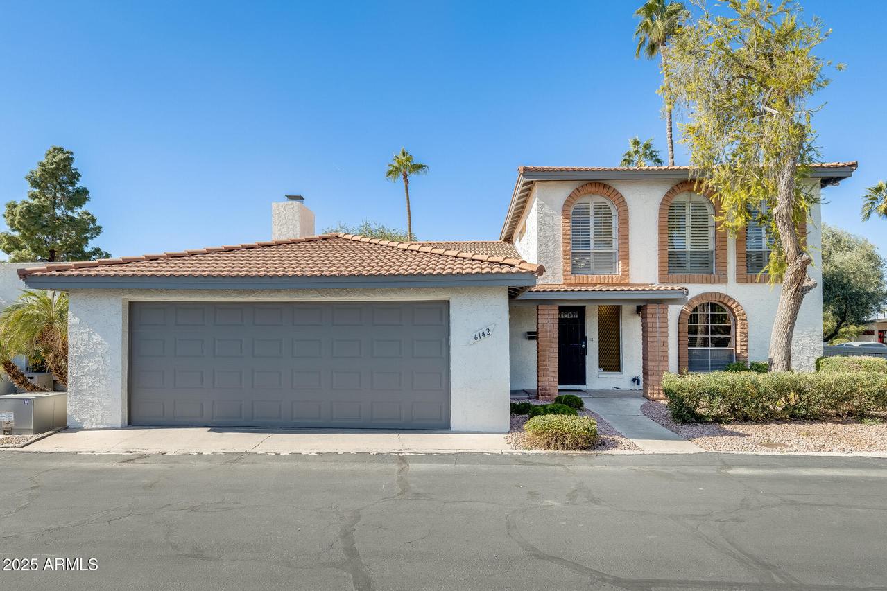 6142 N 13th St., Phoenix, AZ 85014