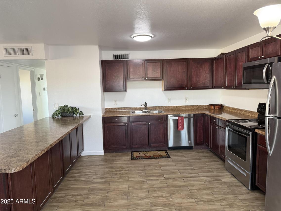 5234 W Banff Ln., Glendale, AZ 85306