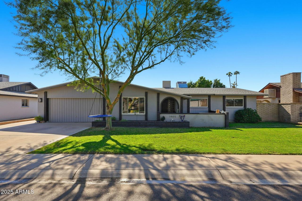 1905 E Gemini Dr., Tempe, AZ 85283